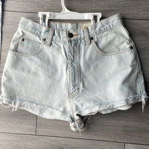 Brand: Eddie Bauer Size: 8 Color: light wash denim